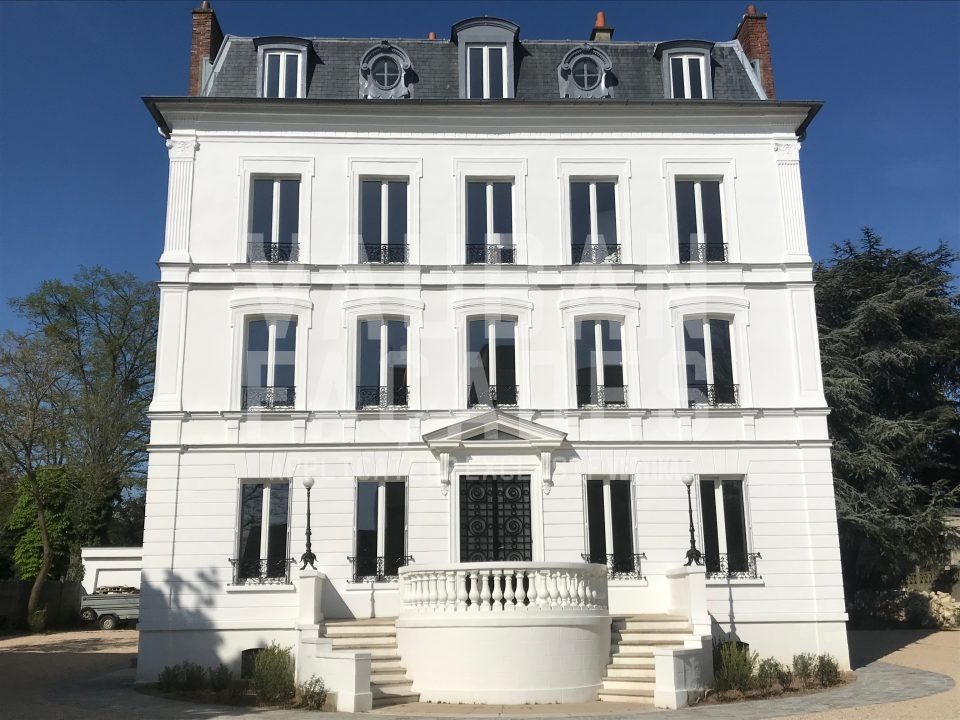 Façadier d'une maison à Le Raincy, 93340, Seine-Saint-Denis